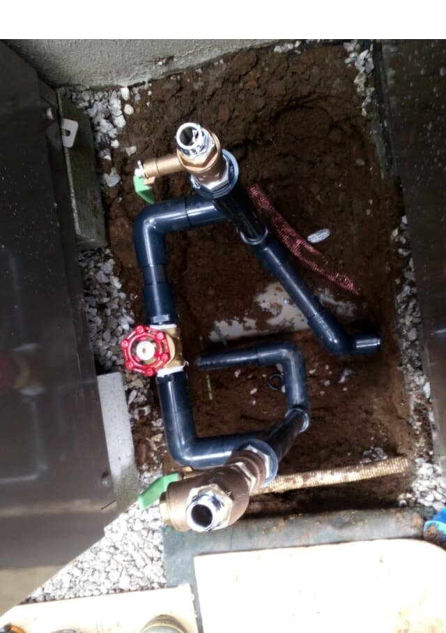 アクアス５セントラル浄水器を接続した様子