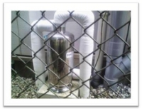 狭い場所に取り付けました